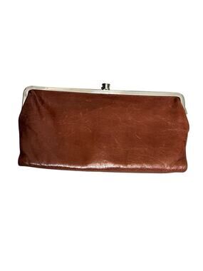 HOBO Genuine Leather Magnetic Bifold Lauren Clutch Wallet Classic Brown